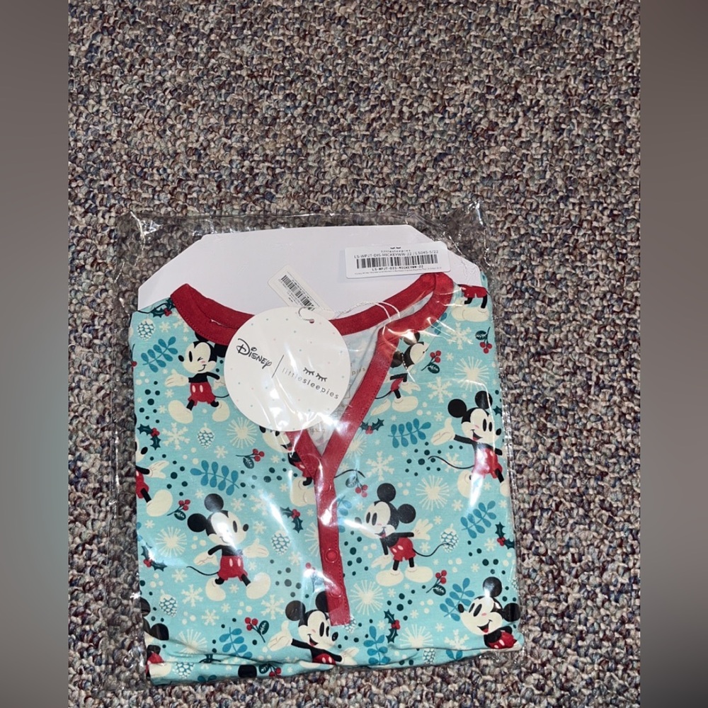 Little Sleepies Womens Top - Disney Mickey Wonderland